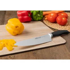 ARCOS Cocineros|Cuchillo Cocinero Serie Clara 200 mm