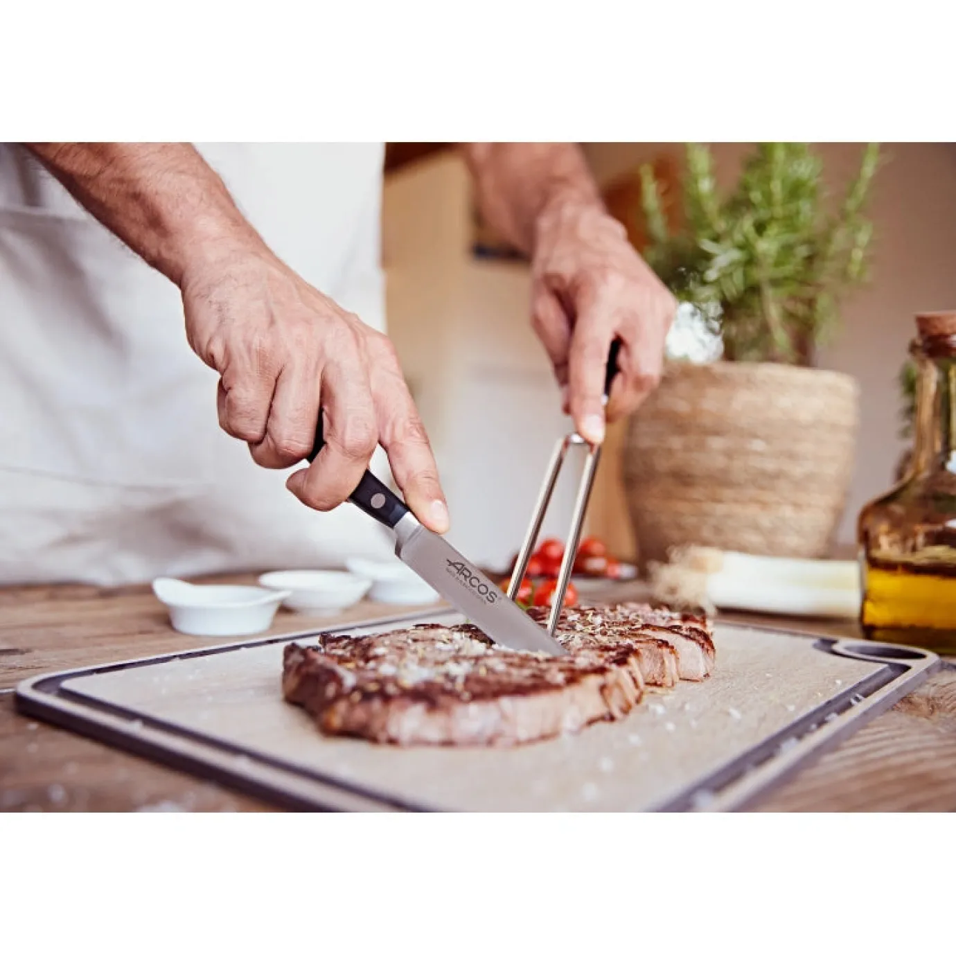 ARCOS Cocineros|Cuchillo Cocinero Serie Manhattan 150 mm