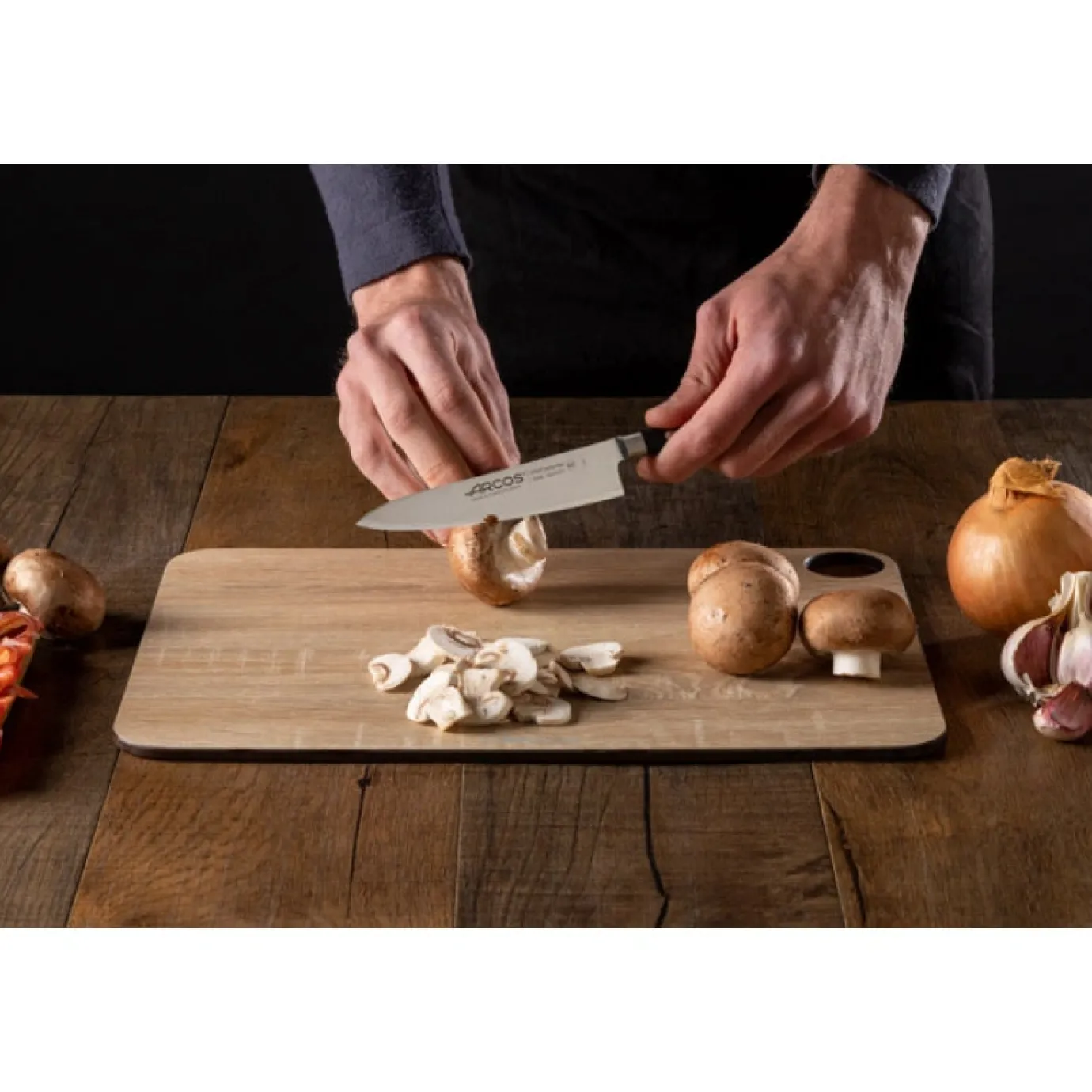 ARCOS Cocineros|Cuchillo Cocinero Serie Ópera 140 mm