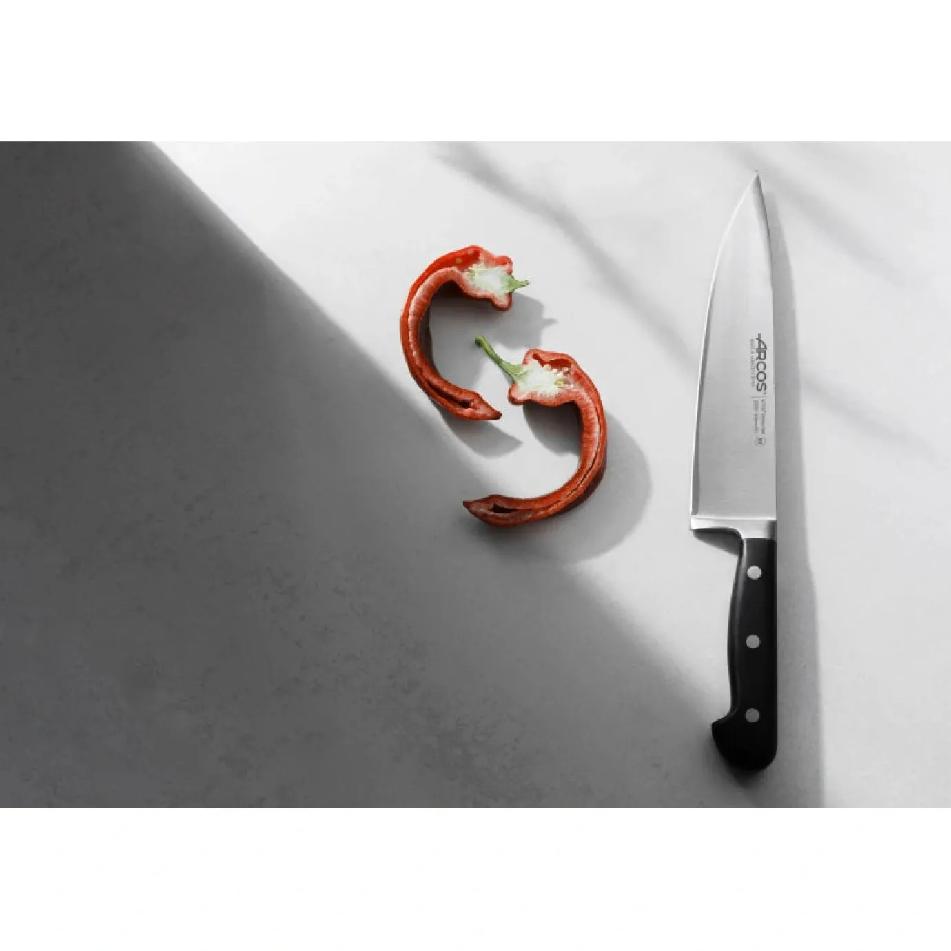 ARCOS Cocineros|Cuchillo Cocinero Serie Ópera 230 mm