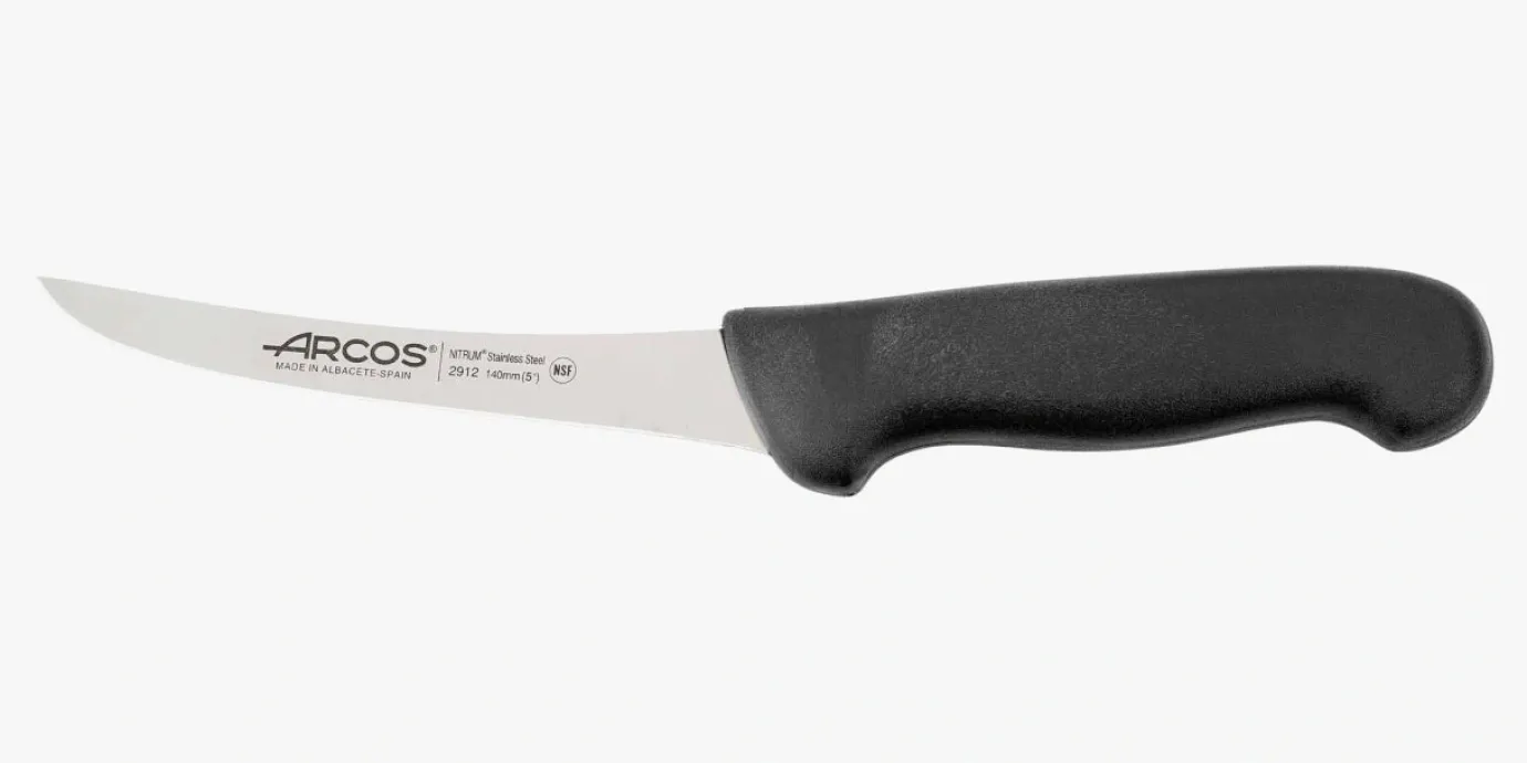 ARCOS Cuchillos Para Carne|Deshuesadores|Cuchillo Deshuesador color negro Serie 2900 140 mm