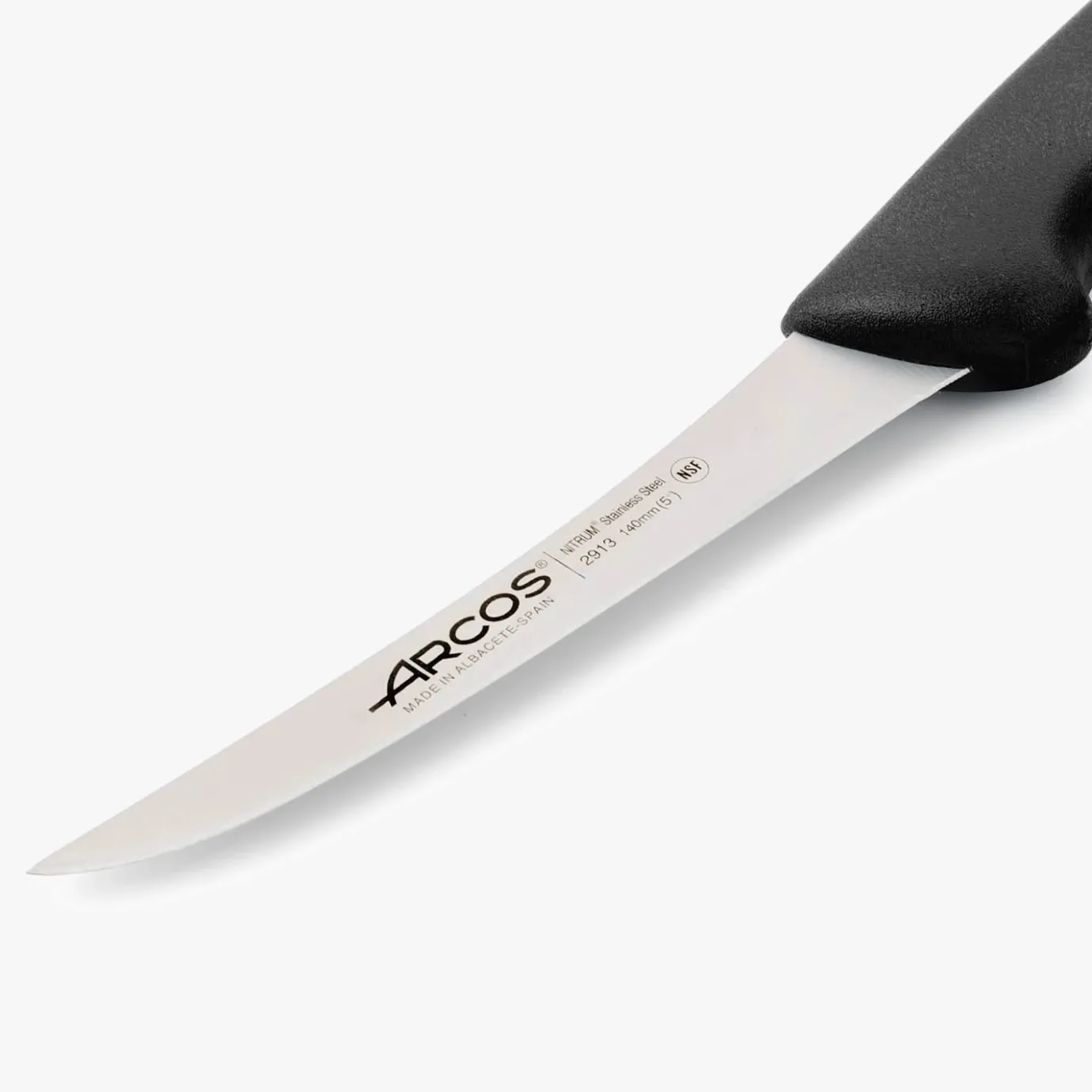 ARCOS Cuchillos Para Carne|Deshuesadores|Cuchillo Deshuesador color negro Serie 2900 140 mm