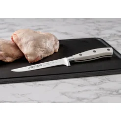 ARCOS Cuchillos Para Carne|Deshuesadores|Cuchillo Deshuesador Serie Riviera Blanc 130 mm