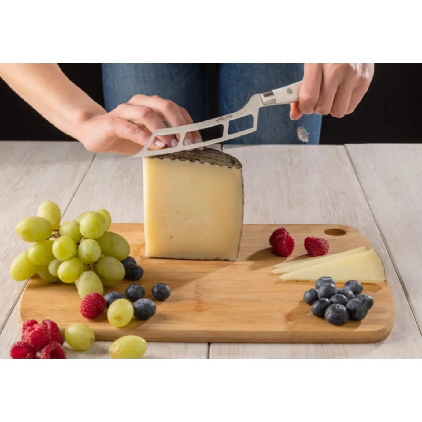 ARCOS Queso|Cuchillos Para Queso|Cuchillo Queso Serie Riviera Blanc 145 mm