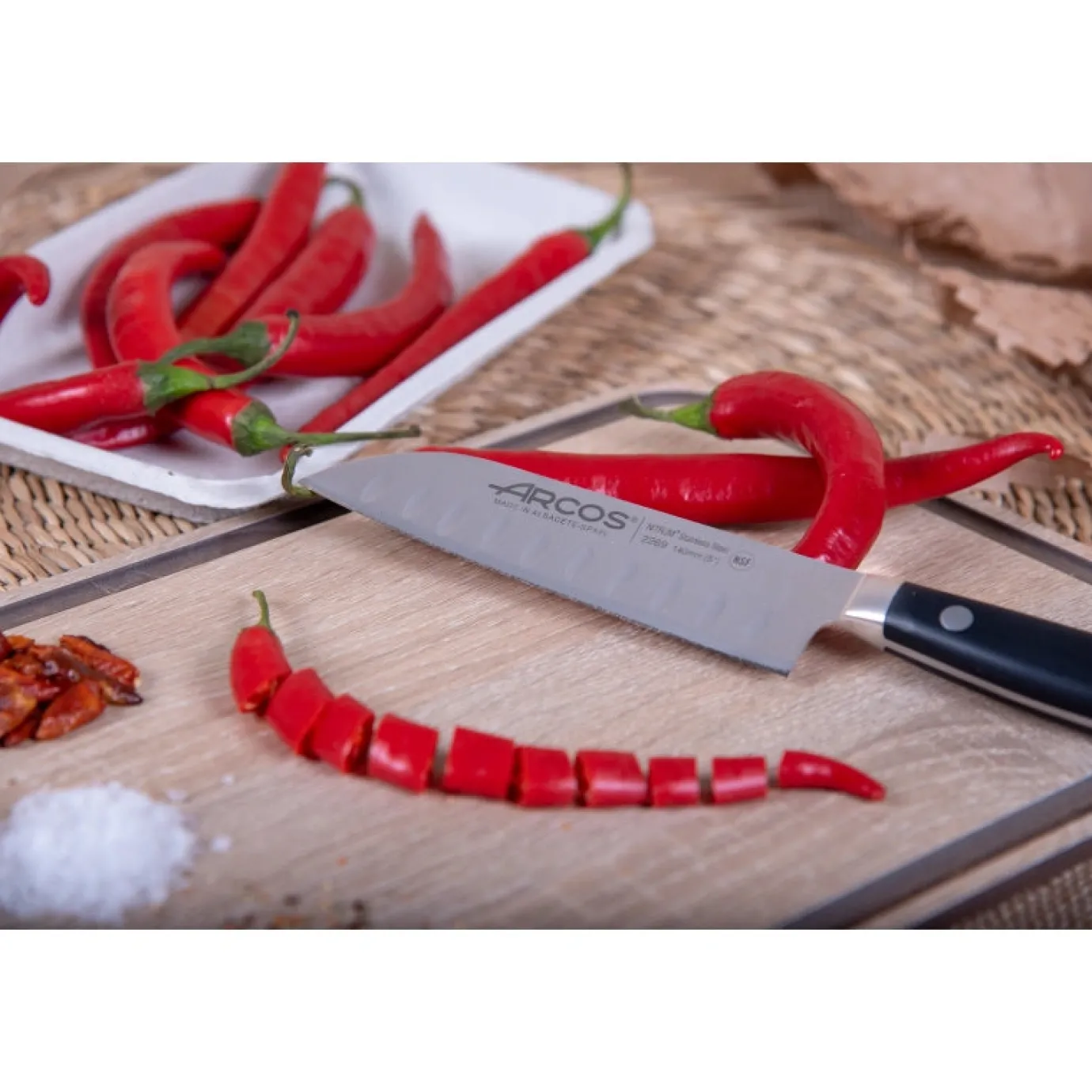 ARCOS Japoneses|Cuchillo Santoku Serie Ópera 140 mm