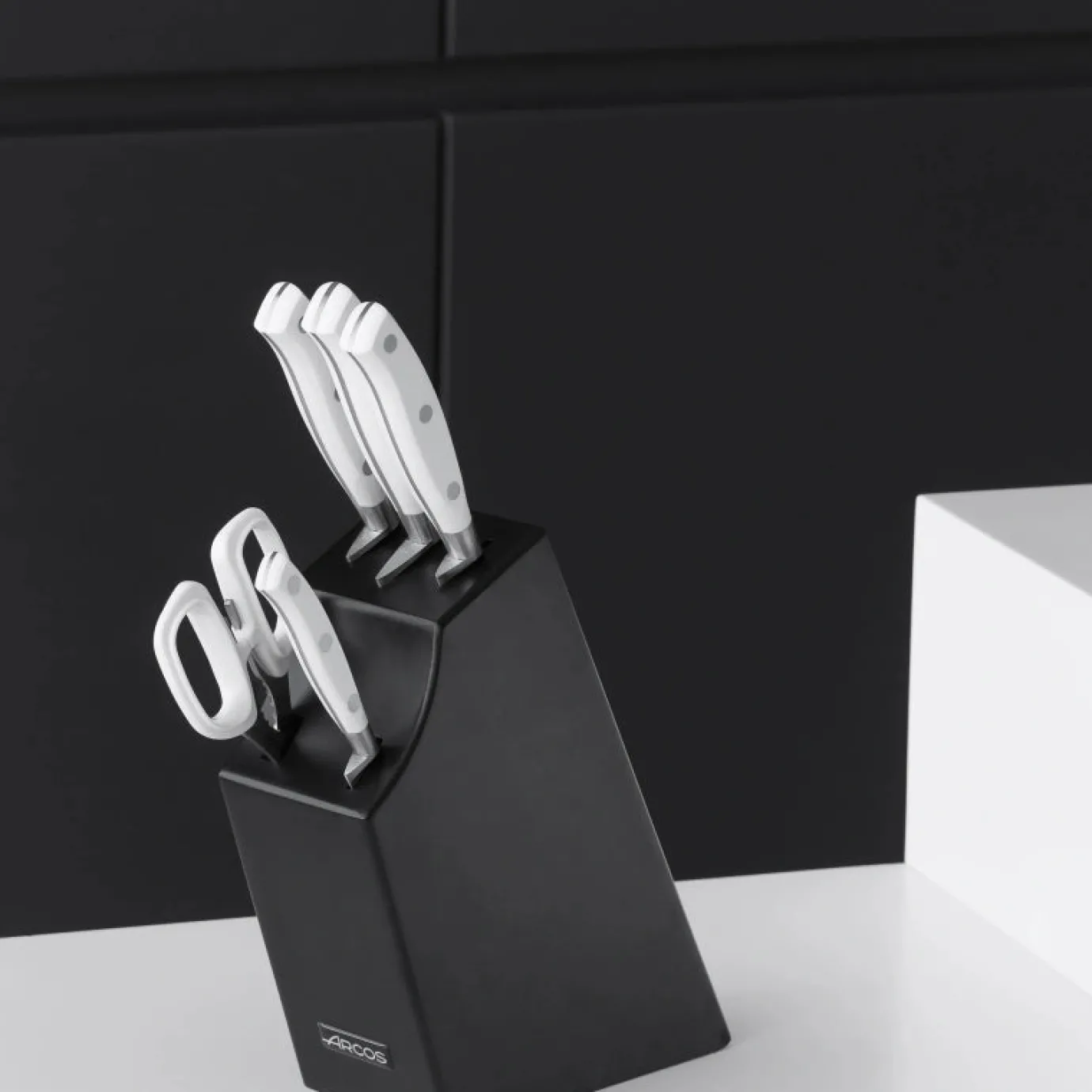 ARCOS Juegos De Cuchillos De Cocina|Juego Cocina 4 pzas. Serie Riviera Blanc + Tijeras + Taco