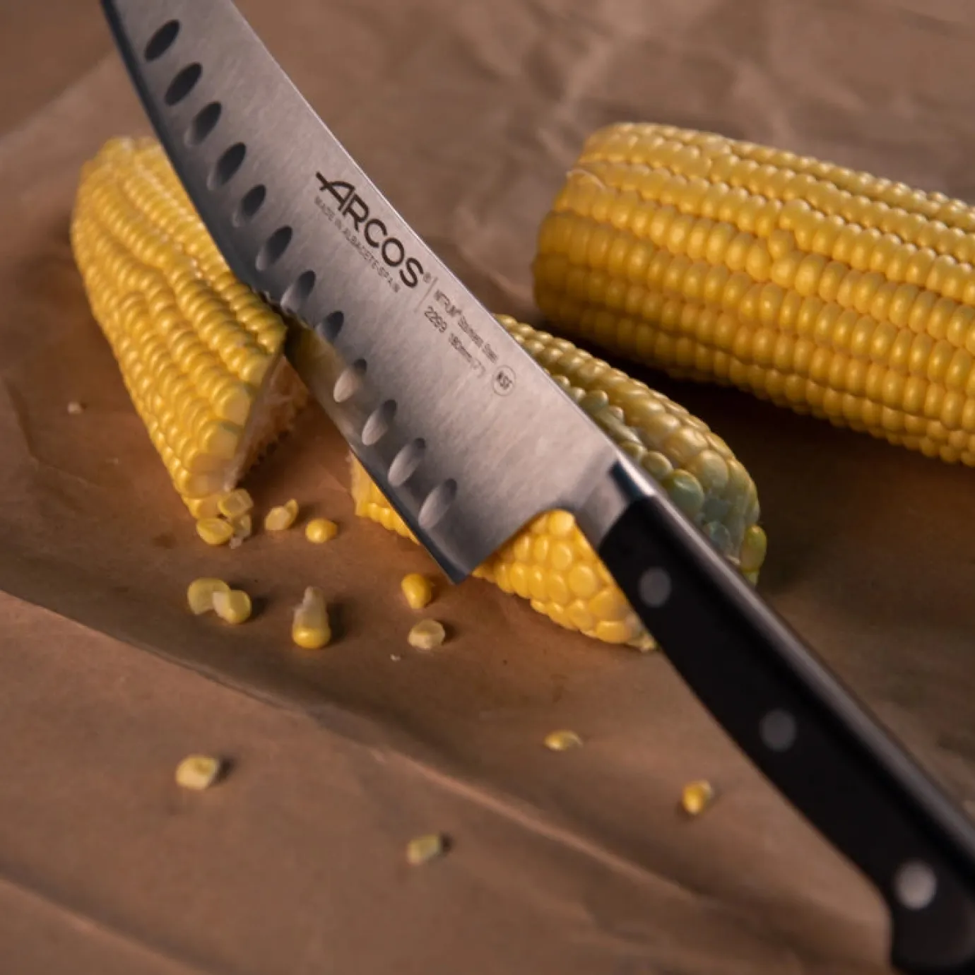 ARCOS Japoneses|Rocking Santoku Serie Ópera 180 mm